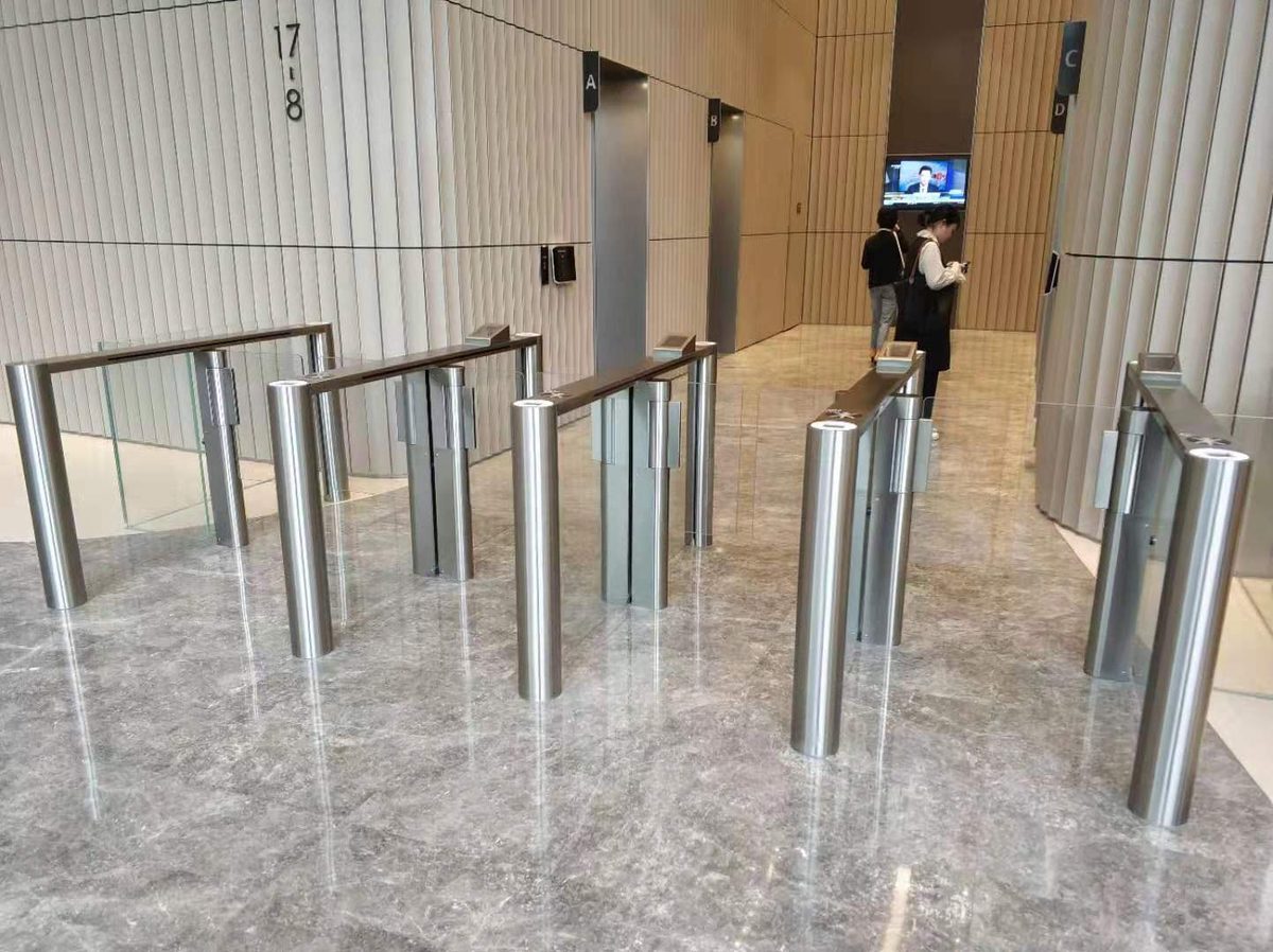 上海凯德商业综合体通道闸设备
